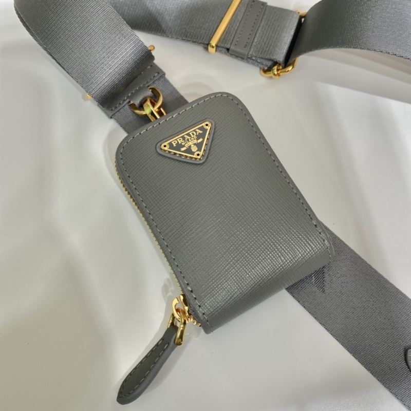 Pra*a waist chest packs
